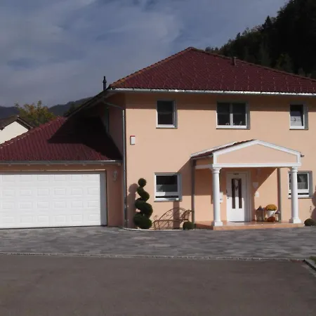 Apartamento Toscana-residenz Im Schwarzwald Utzenfeld